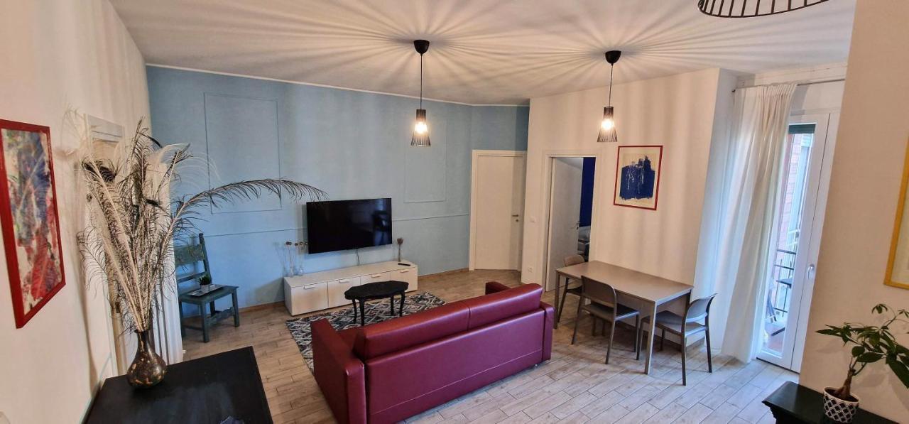 Central City Rooms M09 Apartment Bologna Esterno foto