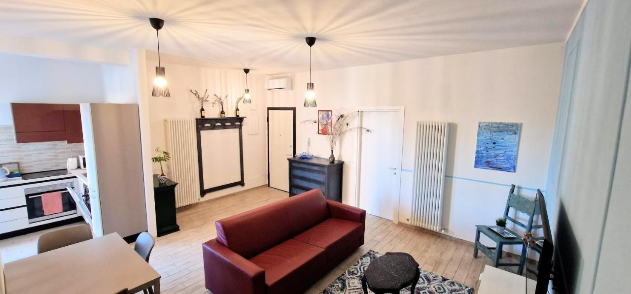 Central City Rooms M09 Apartment Bologna Esterno foto