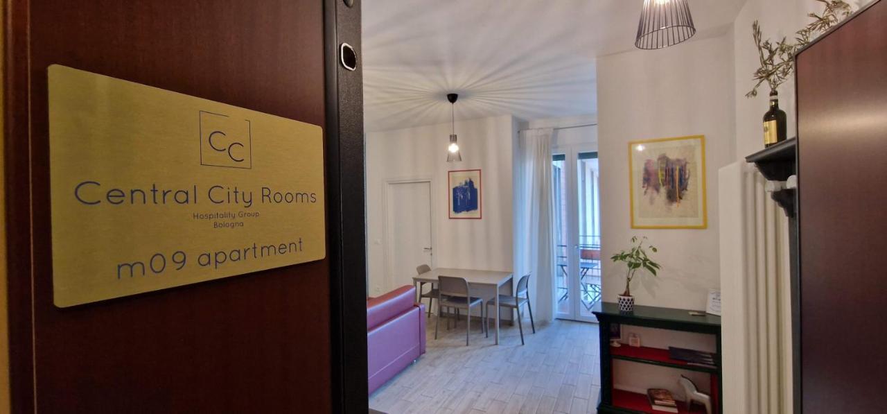 Central City Rooms M09 Apartment Bologna Esterno foto