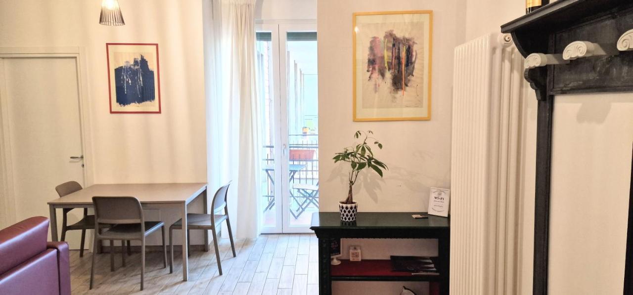 Central City Rooms M09 Apartment Bologna Esterno foto